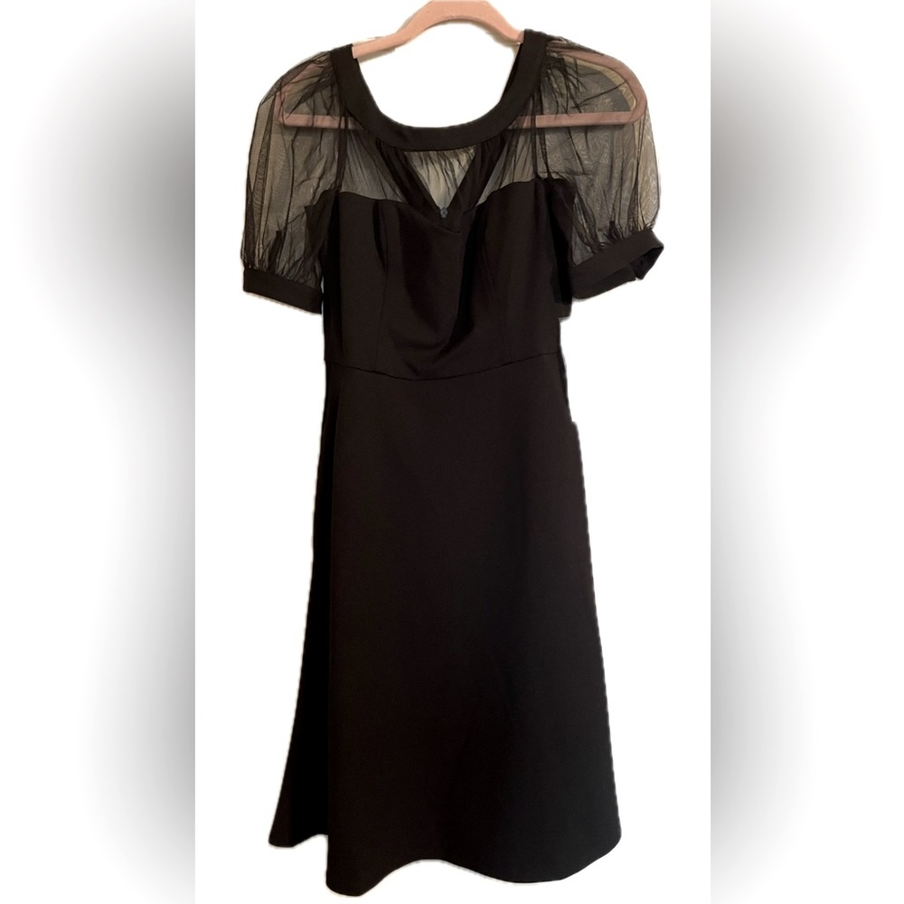 Maggy London Illusion Mesh Sleeve Black Dress size 4 NWT